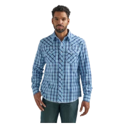 112324669 Wrangler Men's Wrinkle Resist Long Sleeve Western Snap Shirt - Blue Plaid