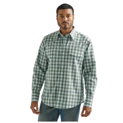 112326353 Wrangler Men's Wrinkle Resist Long Sleeve Western Snap Shirt - Green