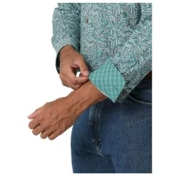 2318983 Wrangler Men's George Straight One Pocket Long Sleeve Button Western Shirt- Green Paisley -Cowboy Shop 2318983 2